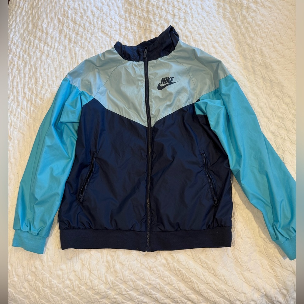 Nike windbreaker